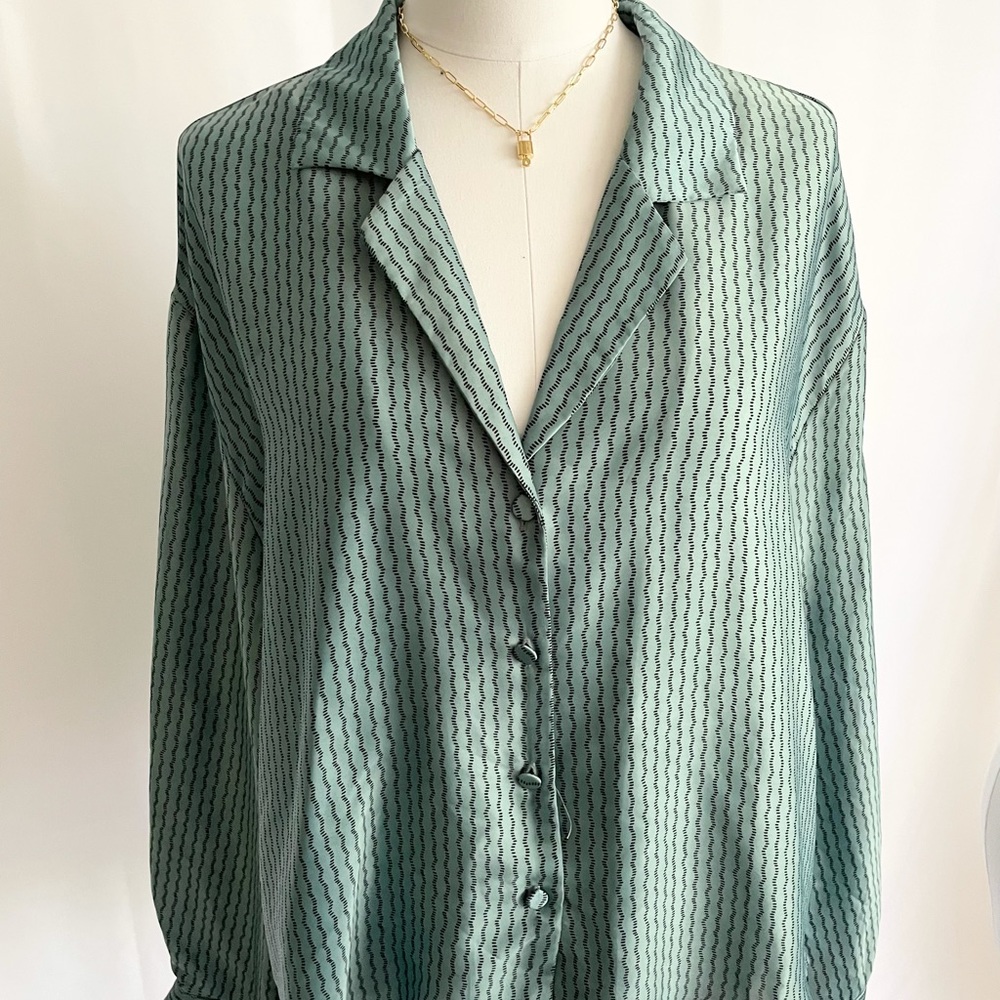 ZARA Blouse. Size XL